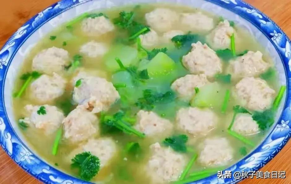 夏天“吃凉不吃寒”，多吃“4瓜3豆”，顺季而食，健康过夏天